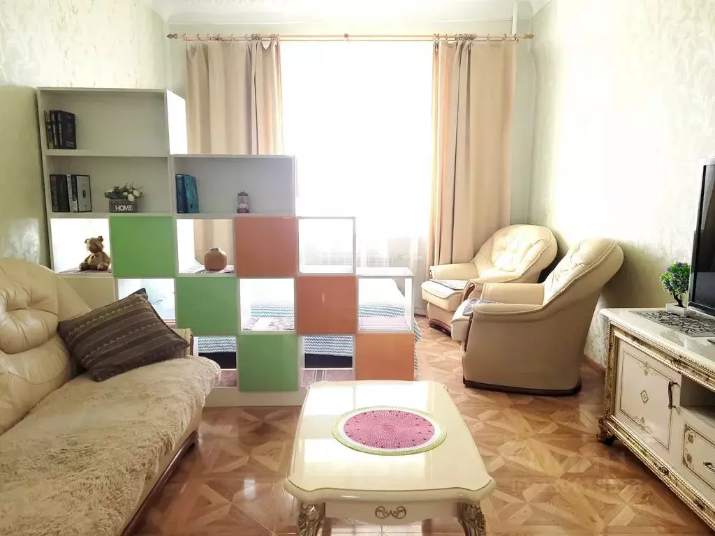 2-к кв. Приморский край, Владивосток Алеутская ул., 12А (64.0 м) - Фото 2