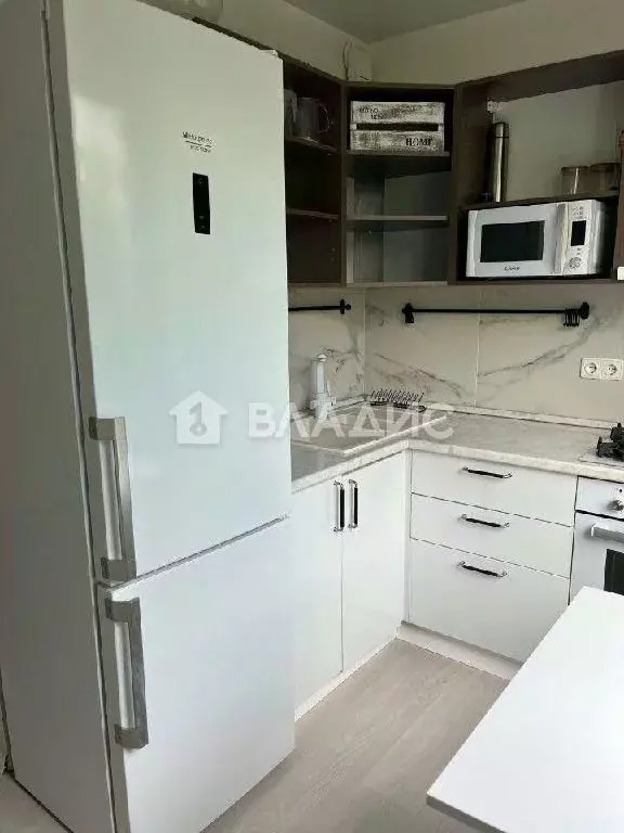 Продается 2-комнатная квартира - Фото 1