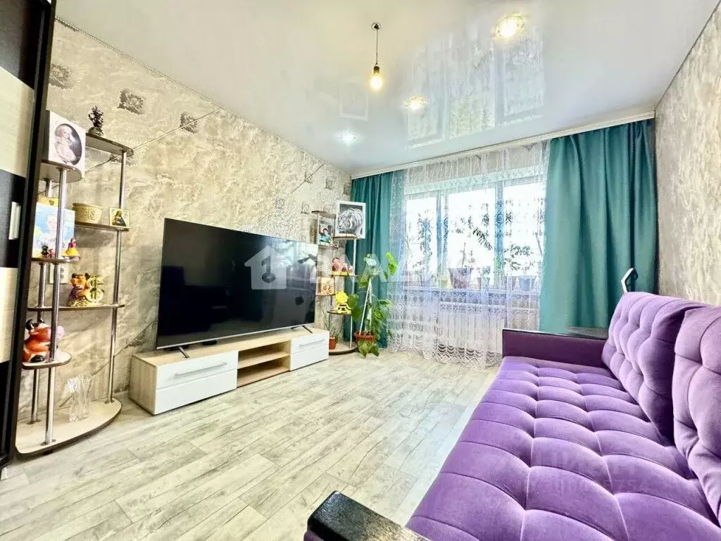 3-к кв. Саратовская область, Балаково Трнавская ул., 36 (64.0 м) - Фото 0