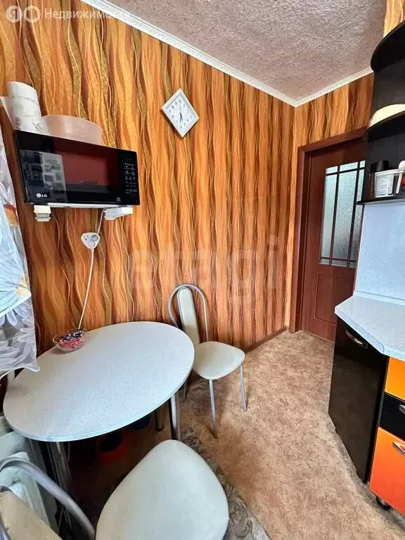 3-комнатная квартира: Заводоуковск, Шоссейная улица, 1 (48 м) - Фото 1