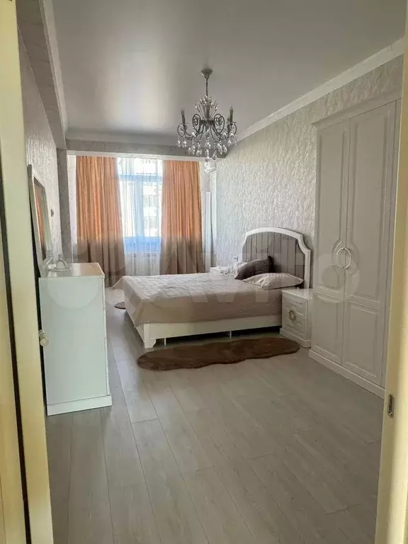 2-к. квартира, 80 м, 7/12 эт. - Фото 0