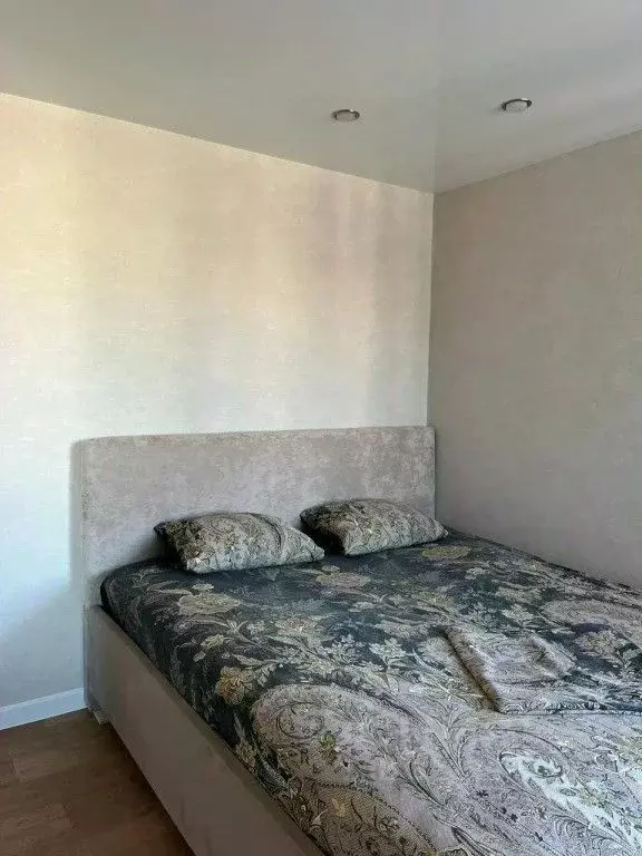 3-к кв. Волгоградская область, Волгоград Кубанская ул., 15А (74.0 м) - Фото 1