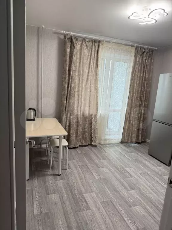 1-к. квартира, 40,1 м, 7/17 эт. - Фото 1