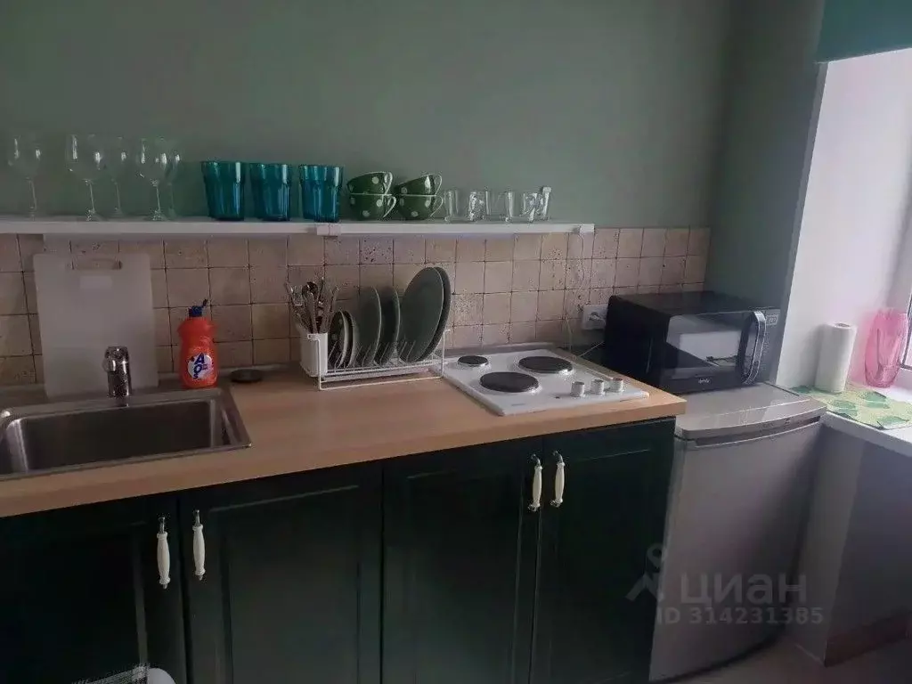 1-к кв. Мурманская область, Кировск ул. 50 лет Октября, 3 (43.0 м) - Фото 2