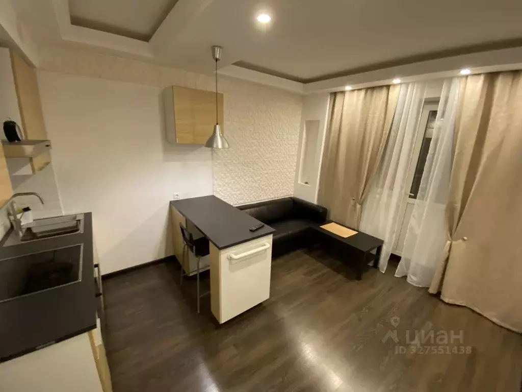 2-к кв. Москва пос. Коммунарка, ул. Лазурная, 16 (55.0 м) - Фото 1