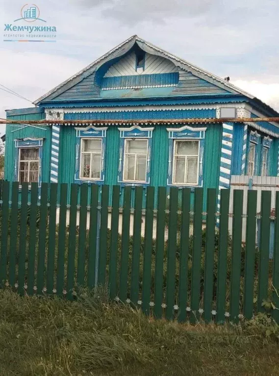 Дом в Ульяновская область, Новомалыклинский район, Среднесантимирское ... - Фото 0