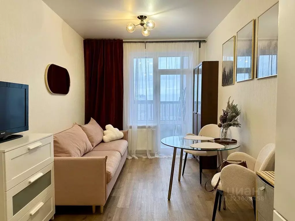 2-к кв. Свердловская область, Екатеринбург ул. Московская, 192 (50.3 ... - Фото 1