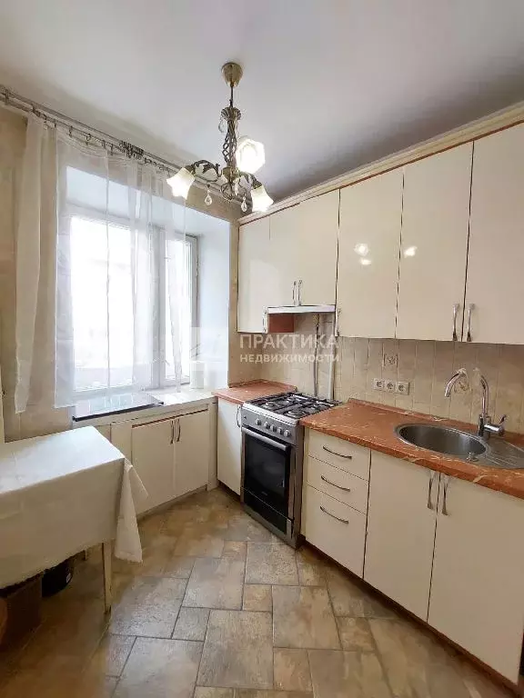 Продается 2-комнатная квартира - Фото 1