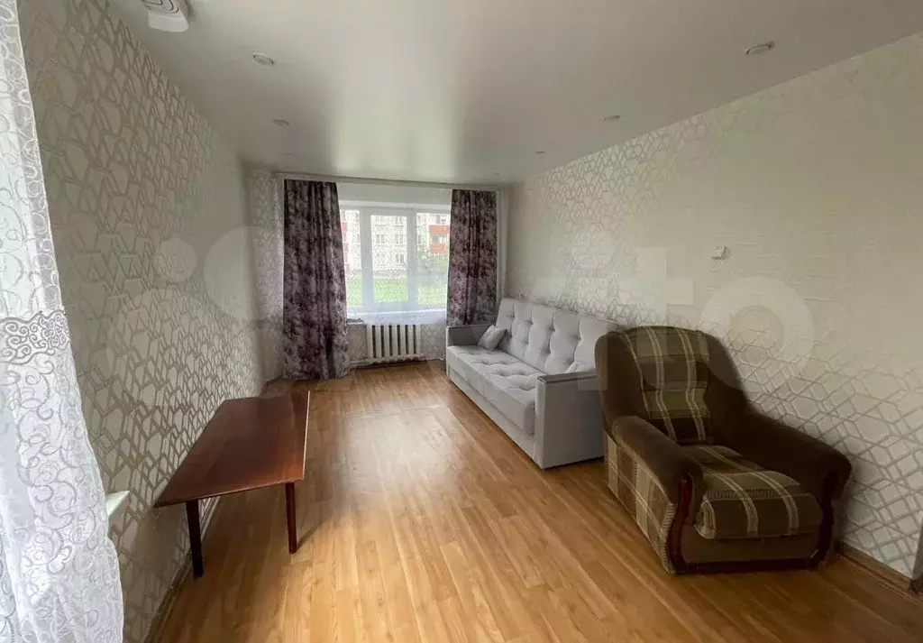 2-к. квартира, 47 м, 1/9 эт. - Фото 0