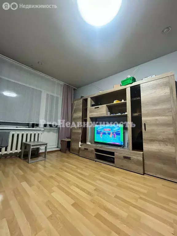2-комнатная квартира: Кызыл, улица Калинина, 4 (50 м) - Фото 0