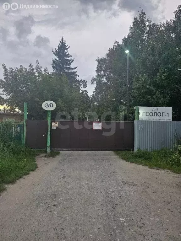 Участок в Тюмень, территория СОСН Геолог-1, улица 1-я Линия (51.6 м) - Фото 0