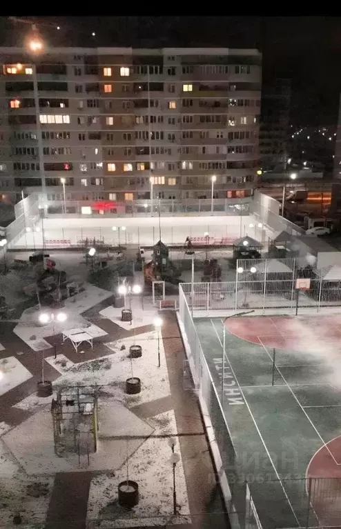 Гараж в Краснодарский край, Краснодар Инсити жилой комплекс (12 м) - Фото 1