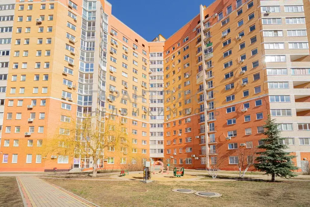 2-к кв. Липецкая область, Липецк ул. Е.И. Замятина, 2 (61.0 м) - Фото 1