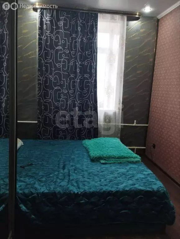 3-комнатная квартира: Кизел, улица Ленина, 9 (63 м) - Фото 0