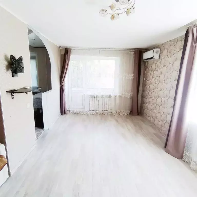 1-к кв. Волгоградская область, Волгоград Электролесовская ул., 4А ... - Фото 0