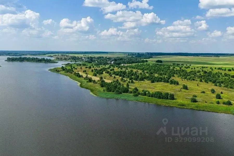 Участок в Московская область, Волоколамский муниципальный округ, д. ... - Фото 2