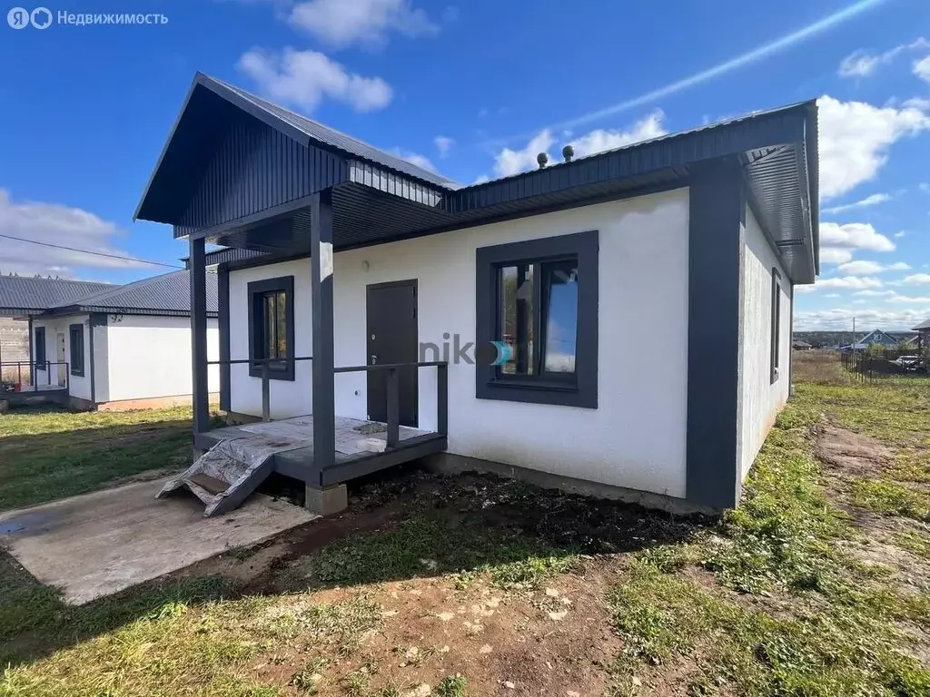 Дом в Иглино, улица Астраханцева, 5 (120 м) - Фото 1
