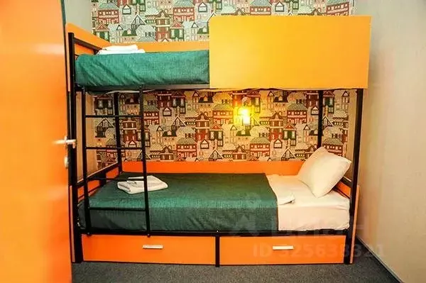 Комната Волгоградская область, Волгоград ул. Чапаева, 10 (8.0 м) - Фото 1