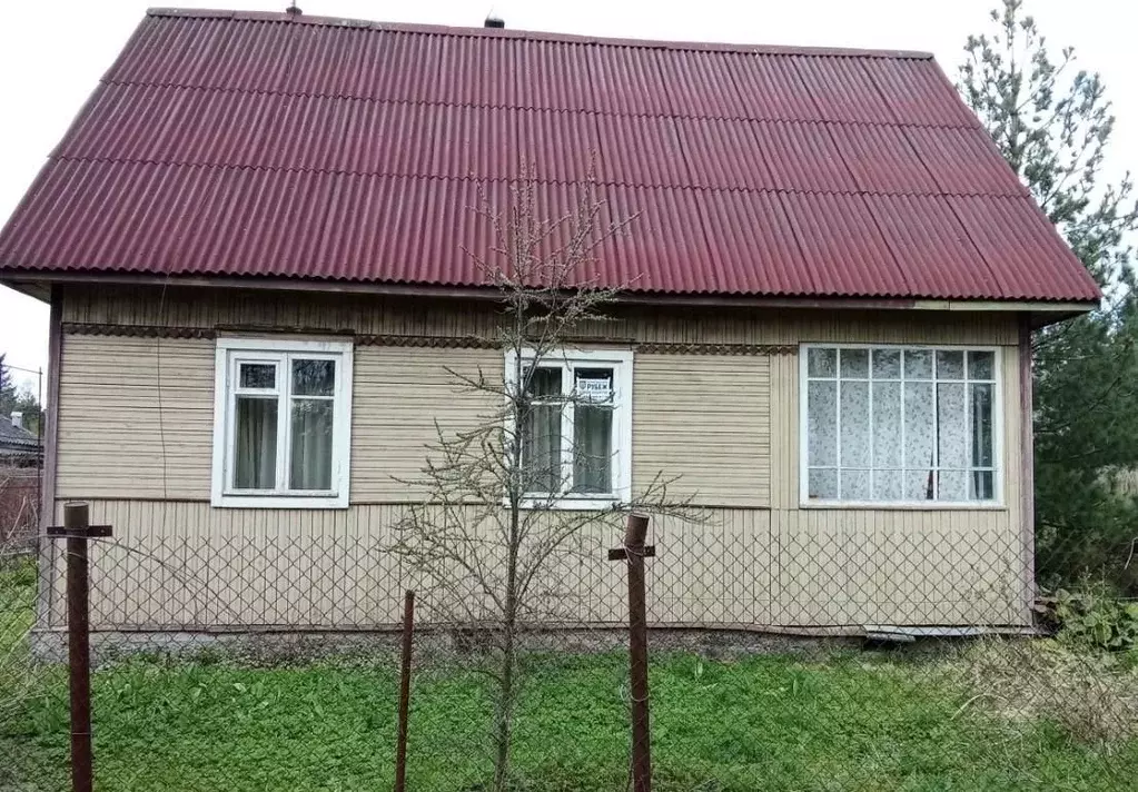 Дом в Ленинградская область, Гатчинский район, Красницы садоводческий ... - Фото 0