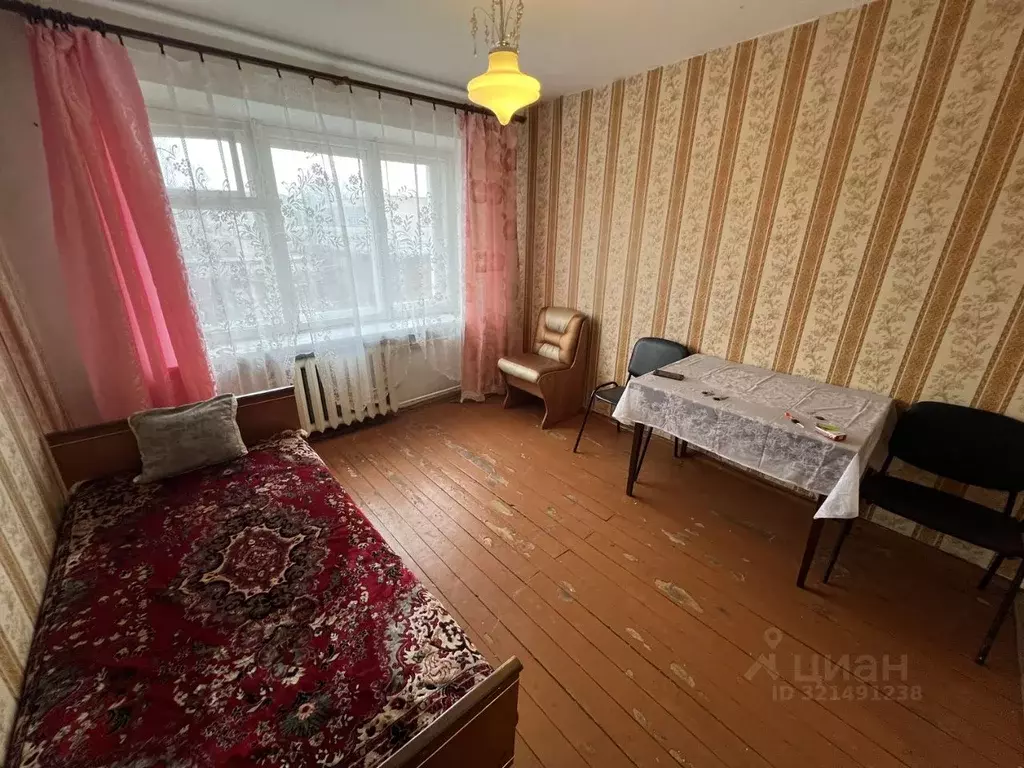 Комната Псковская область, Великие Луки ул. Дружбы, 5К2 (18.0 м) - Фото 1