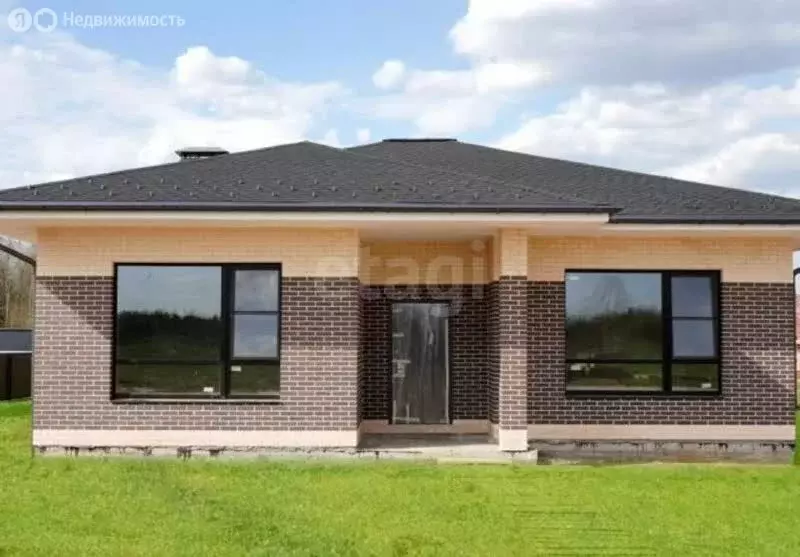 Дом в Ярославский муниципальный округ, деревня Сергеево (100 м) - Фото 1