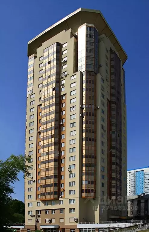 Гараж в Свердловская область, Екатеринбург ул. Московская, 70 (15 м) - Фото 1