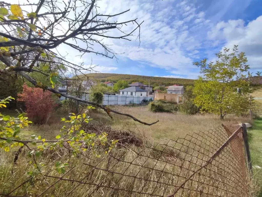 Участок в Крым, Симферопольский район, Перовское с/пос, Надежда ... - Фото 2