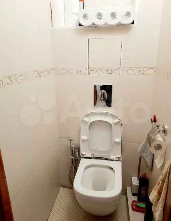 2-к. квартира, 60 м, 1/10 эт. - Фото 1