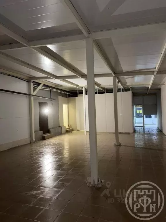 Торговая площадь в Ленинградская область, Волосовский район, пос. ... - Фото 2