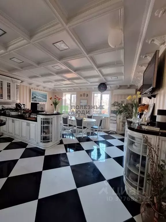 Коттедж в Краснодарский край, Краснодар ул. Астраханская, 2 (879 м) - Фото 2