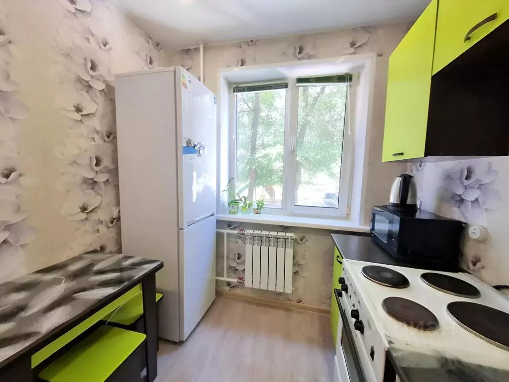 2-к кв. Хакасия, Абакан ул. Чехова, 128 (49.0 м) - Фото 1