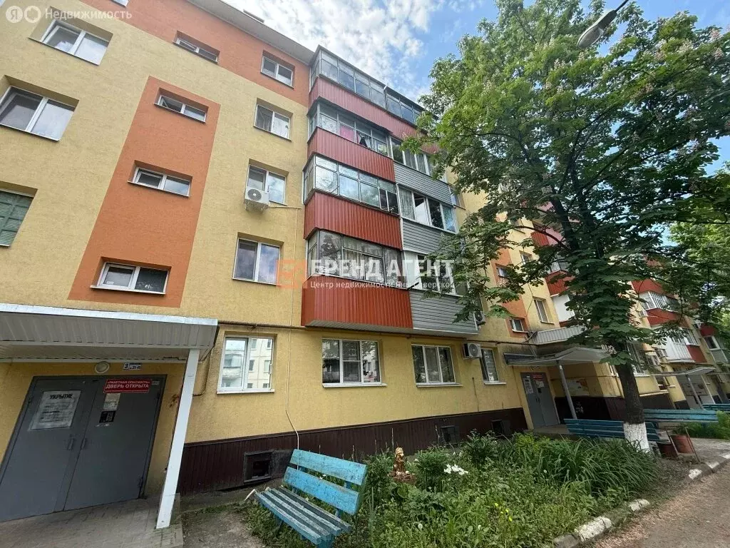 2-комнатная квартира: Белгород, улица 5 Августа, 26 (43.9 м) - Фото 2