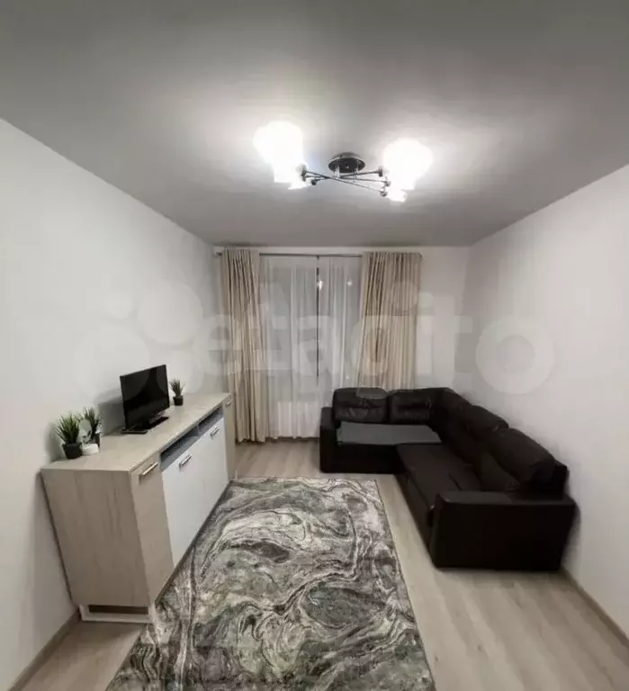 1-к. квартира, 41 м, 5/17 эт. - Фото 1