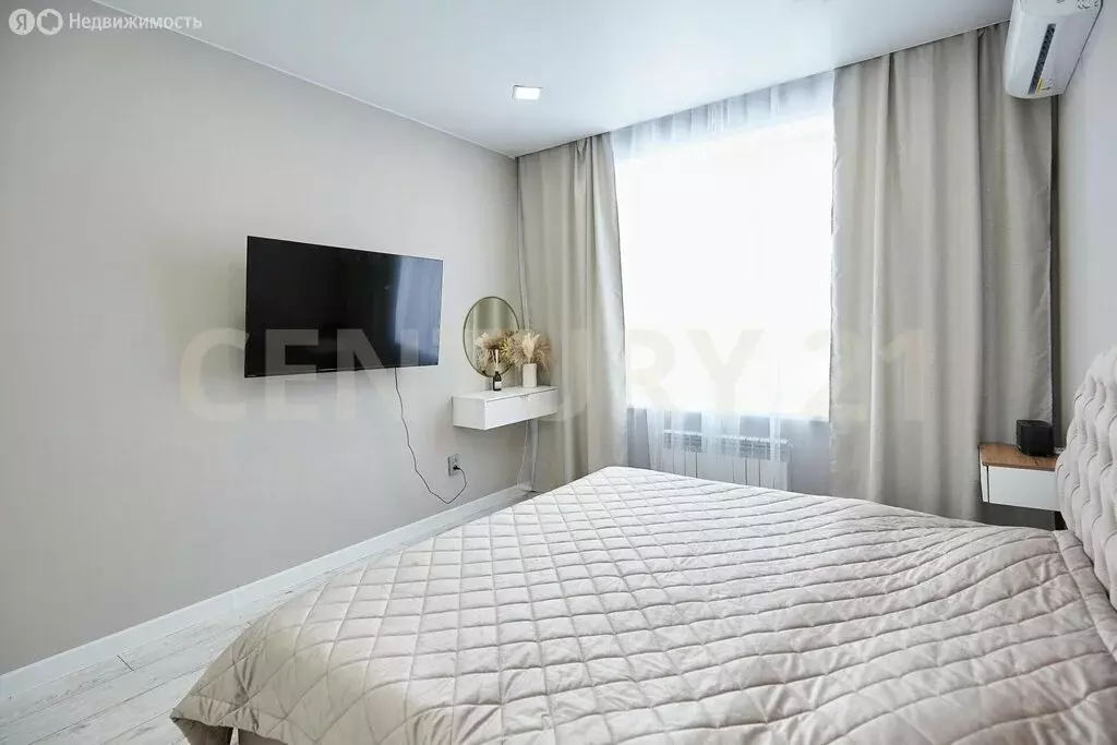 2-комнатная квартира: Ульяновск, проспект Маршала Устинова, 32 (64.6 ... - Фото 1