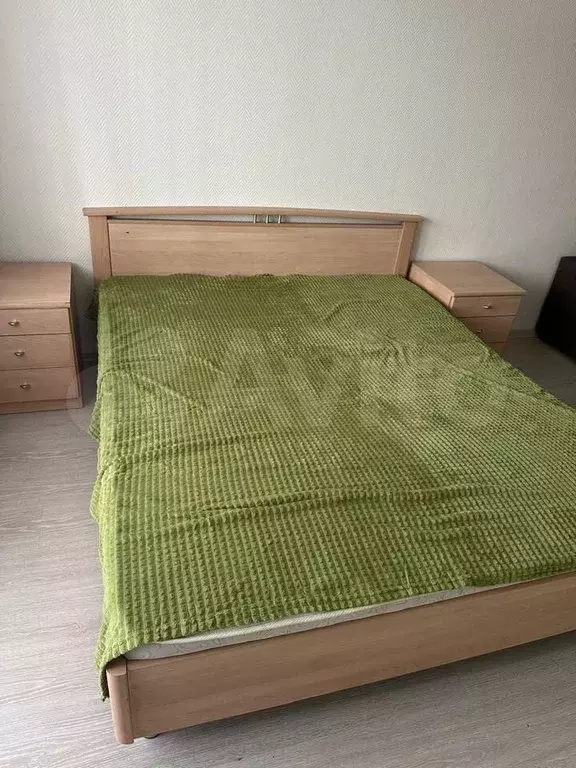 1-к. квартира, 56 м, 2/4 эт. - Фото 1