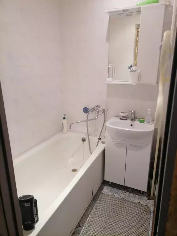 Продаётся 4-к квартира, 60.3 м - Фото 0