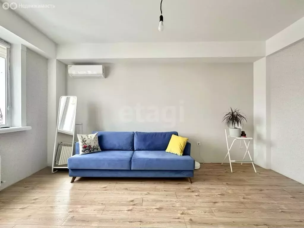 2-комнатная квартира: Махачкала, проспект Имама Шамиля, 107 (70 м) - Фото 2