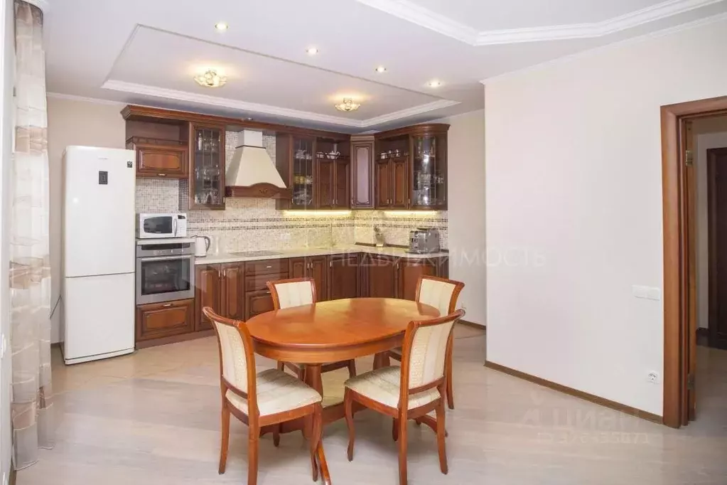 3-к кв. Тюменская область, Тюмень Широтная ул., 171к1 (102.5 м) - Фото 1