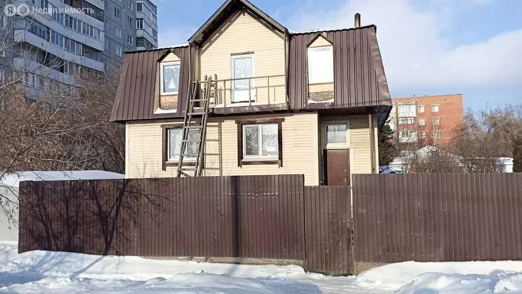 Дом в Омск, 25-я Северная улица (190.5 м) - Фото 1