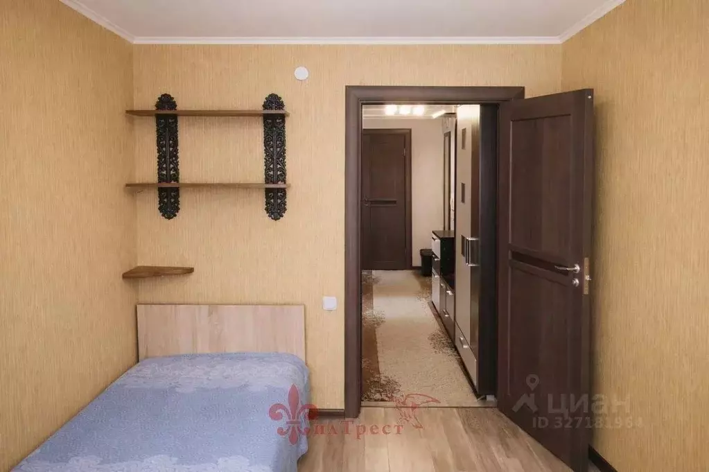 3-к кв. Белгородская область, Строитель Яковлевский городской округ, ... - Фото 2