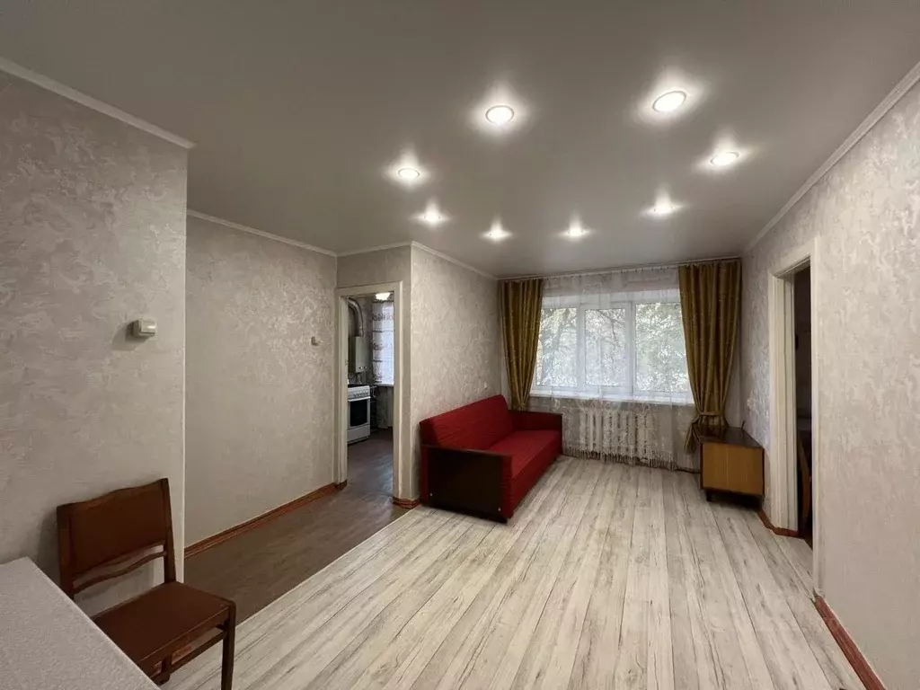 2-к кв. Брянская область, Брянск ул. Котовского, 2А (40.1 м) - Фото 1