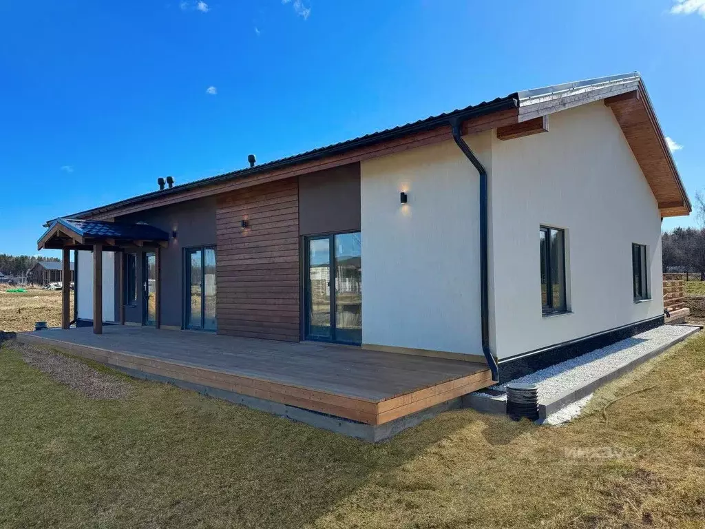 Дом в Ленинградская область, Тосненский район, Федоровское городское ... - Фото 1