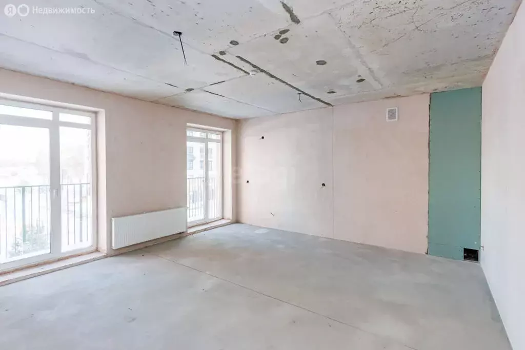 2-комнатная квартира: Тюмень, улица Ильи Кургузова, 1 (66.8 м) - Фото 1