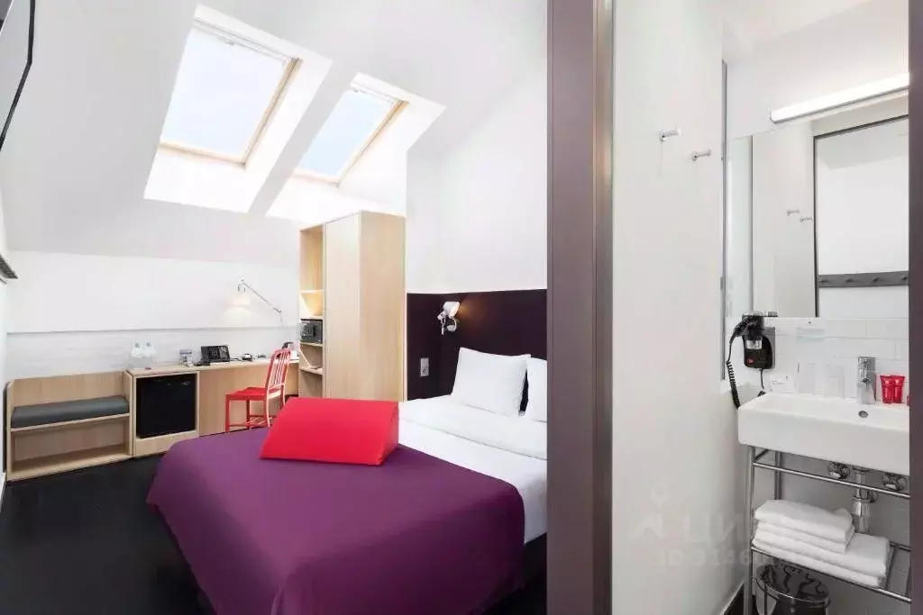 Комната Москва Варшавское ш., 9 (28.0 м) - Фото 1