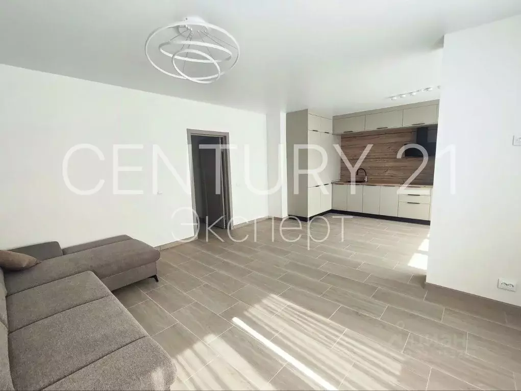 3-к кв. Калининградская область, Калининград ул. Кипарисовая, 3 (86.5 ... - Фото 1