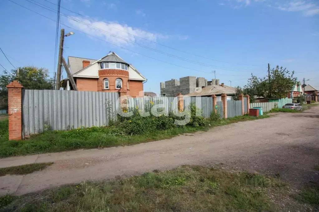 Дом в Красноярский край, Красноярск Суворовский мкр, ул. Лихачева (280 ... - Фото 1