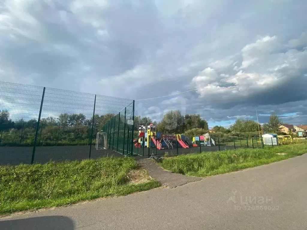 Участок в Калужская область, с. Совхоз Боровский ул. Центральная ... - Фото 1