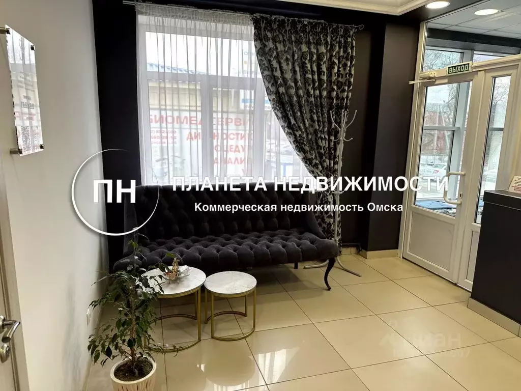 Офис в Омская область, Омск ул. Декабристов, 45 (46 м) - Фото 1