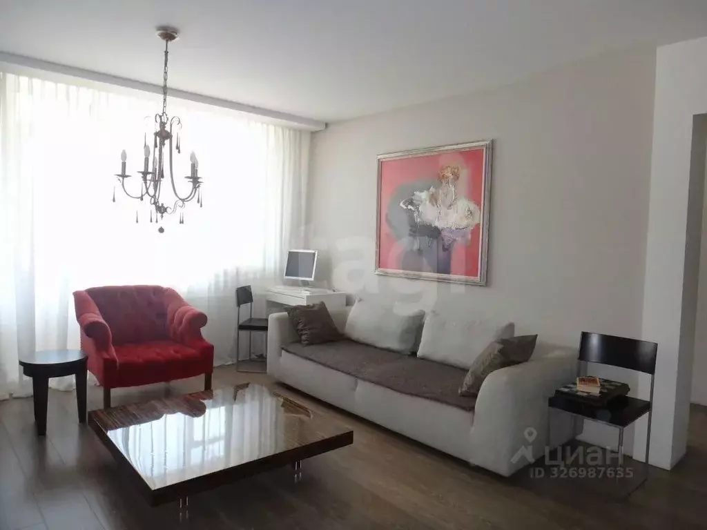 2-к кв. Красноярский край, Красноярск ул. Молокова, 16 (64.6 м) - Фото 1