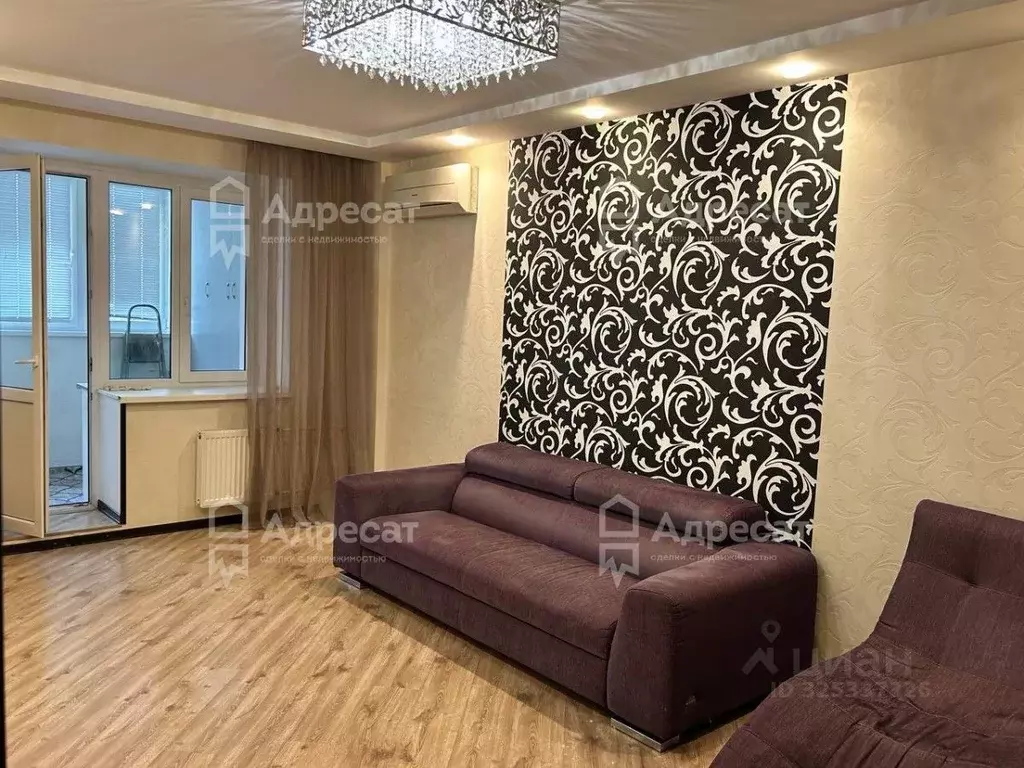 2-к кв. Волгоградская область, Волгоград ул. Льва Толстого, 1А (72.6 ... - Фото 1